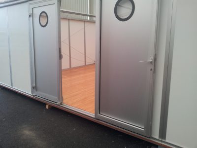 Porte anti-panique 2 m x 2.20 m avec Oculus