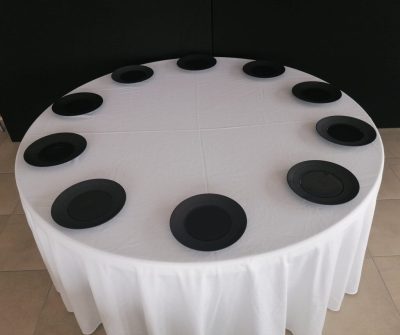 277266202_1110884232790720_5438414678781295947_n-e1649173018119-1024x858 Table pvc de diamètre 180 cm