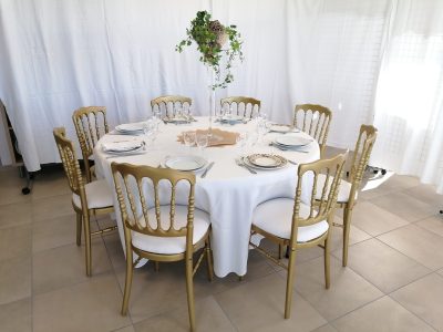 Chaise Napoléon dorée, assise blanche