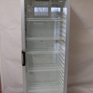 Frigidaire 400L avec une porte vitrée