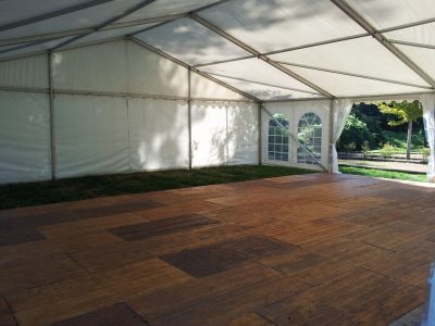 Plancher au m² ( Largeur plaques  0.70m ) Piste de danse