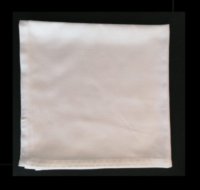 Serviette en tissu blanche
