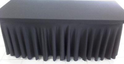 Housse de buffet juponnée